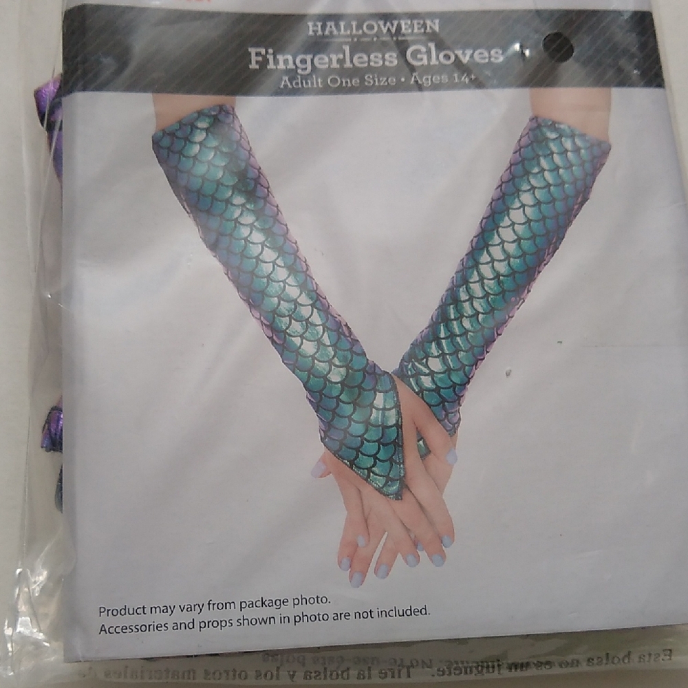 Mermaid Scale Fingerless Gloves